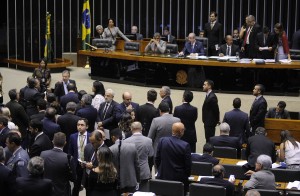 Contrariando pedido do governo, 191 deputados rejeitaram a retirada da proposta da pauta do Plenário e matéria segue agora para o Senado. (Foto: Luis Macedo / Câmara dos Deputados)