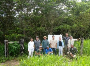 Equipe participante da expedição às áreas reflorestadas (Foto: Carlos Toniazzo - IPAM)
