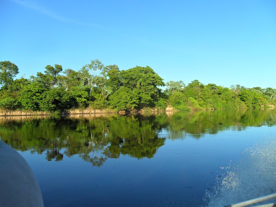 Rio Paraguai e seu espelho D'água. Foto: Vanessa Spaki