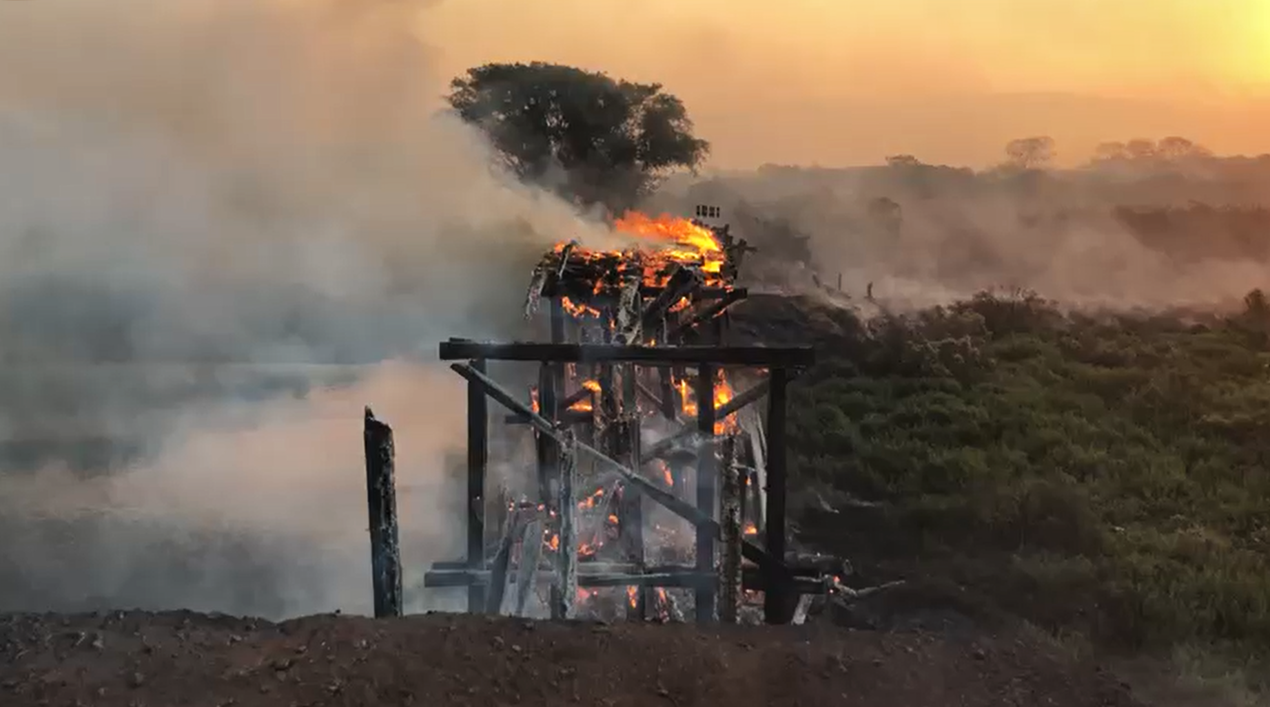 Incêndio Estrada Parque Pantanal